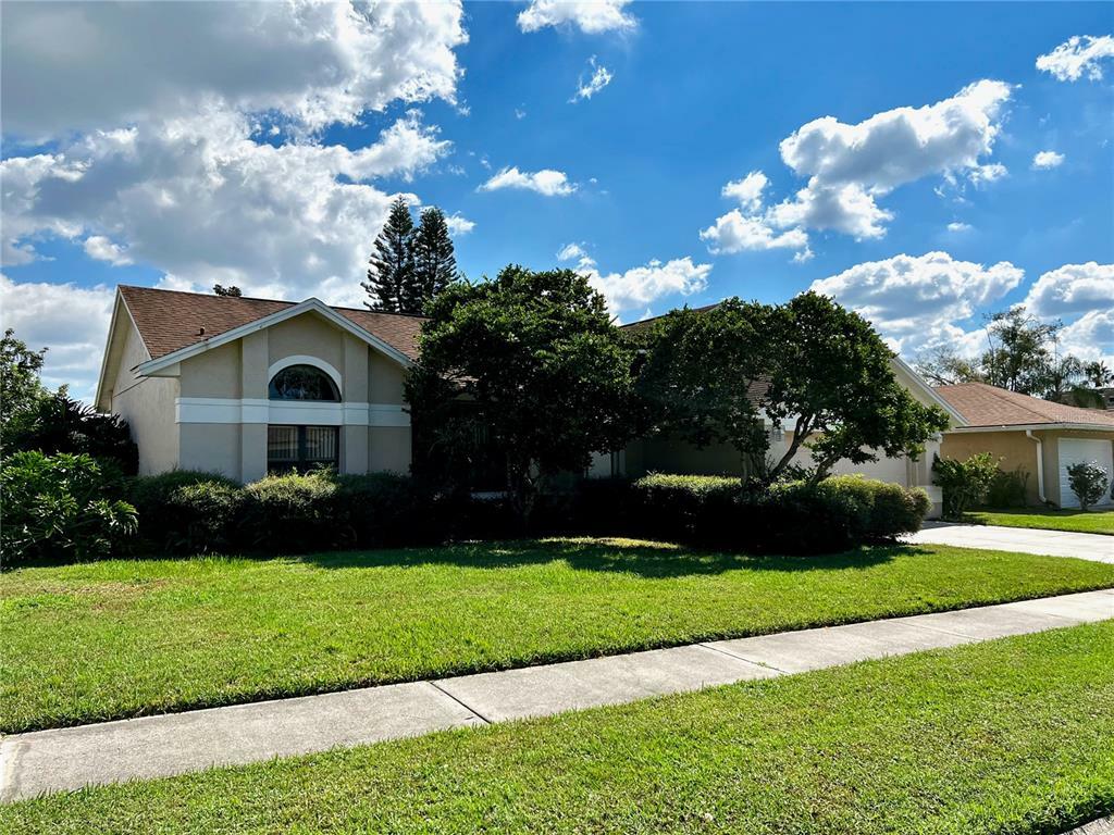 Property Photo:  5535 Deer Creek Drive  FL 32821 