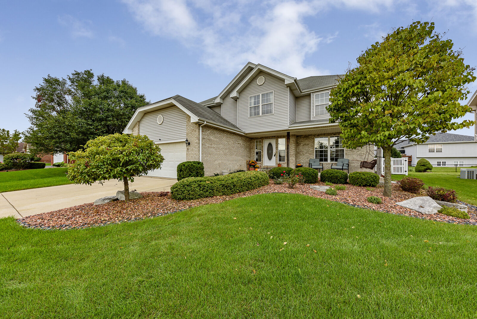 Property Photo: 25810 S Truman Court IL 60449