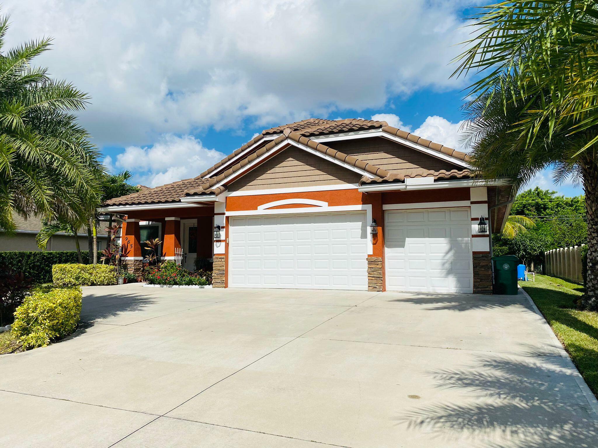 Property Photo:  965 SW General Patton Terrace  FL 34953 