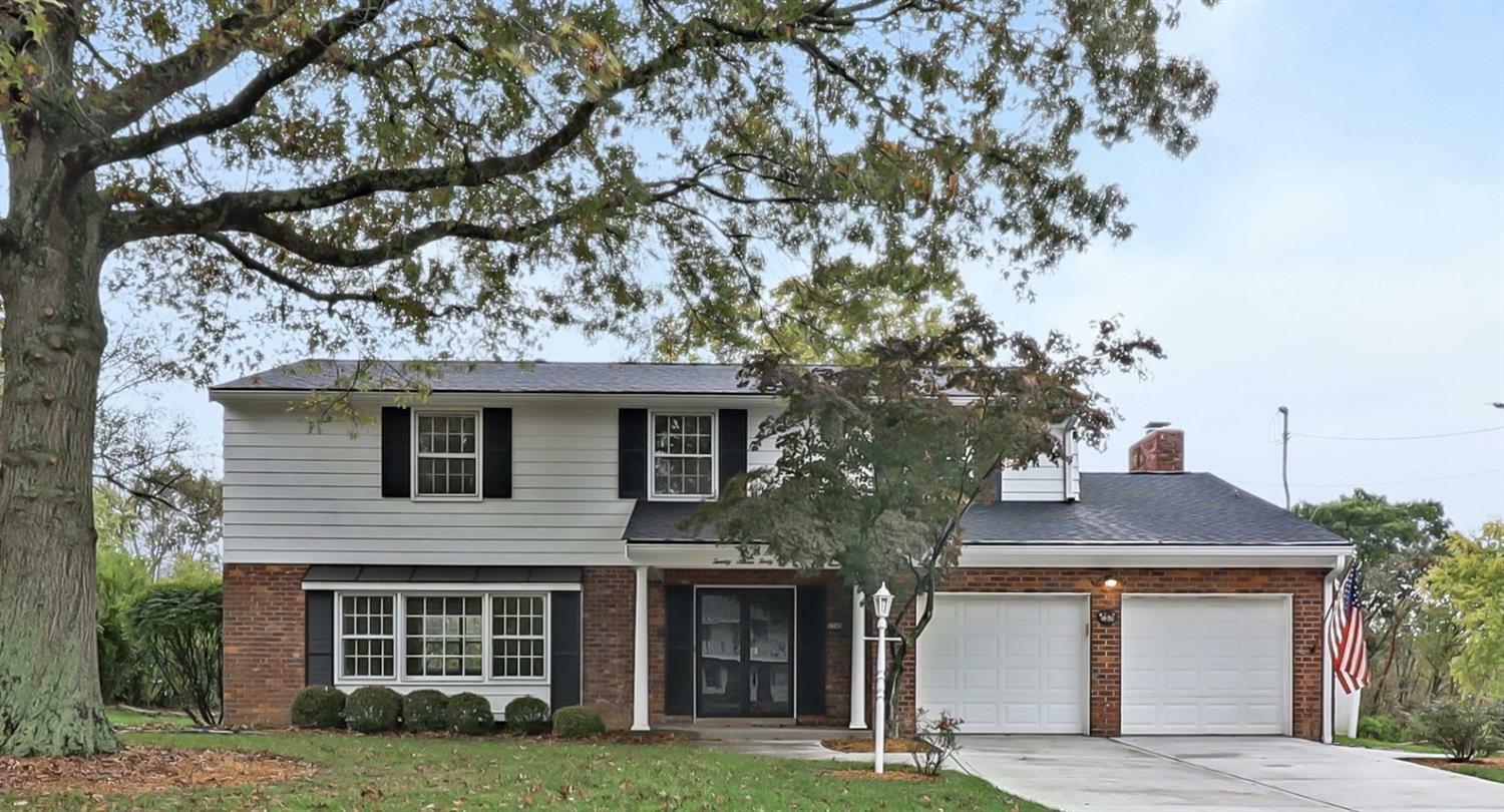 Property Photo: 2740 Werkridge Dr OH 45248