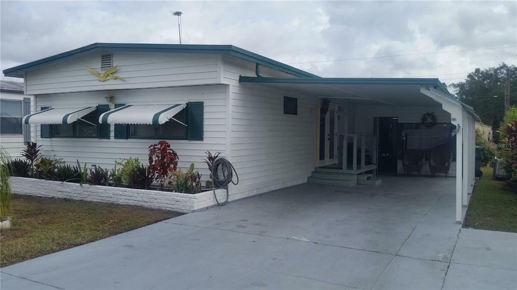 Property Photo:  1722 Blue Lake Drive  FL 33801 