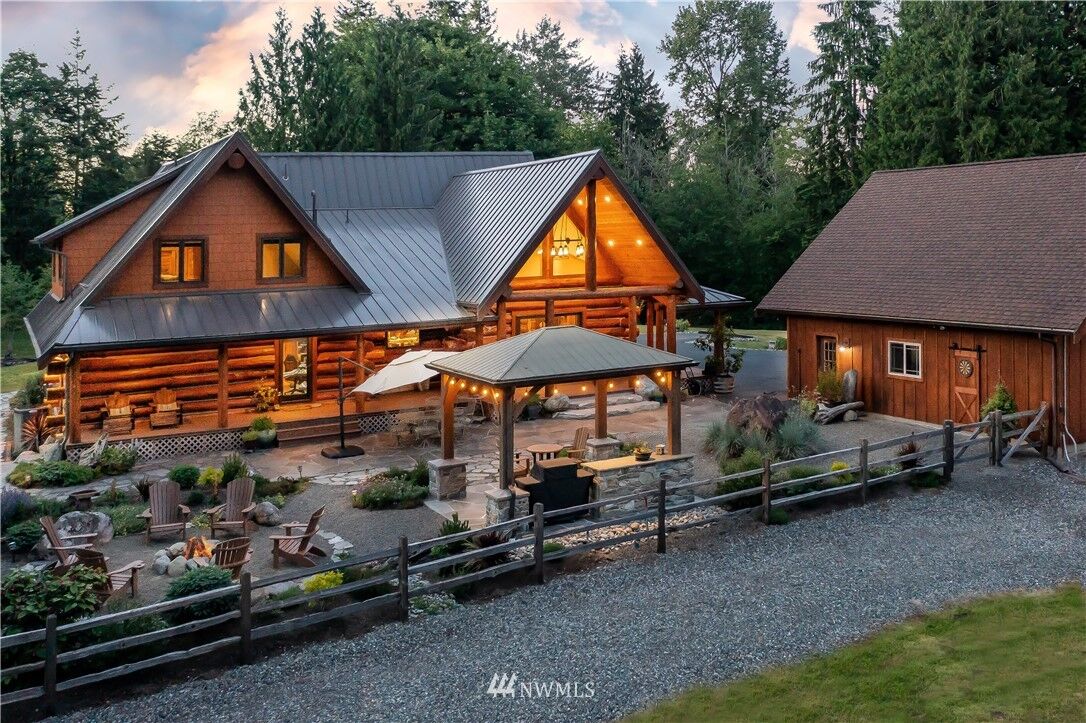 Property Photo:  20231 133rd Drive SE  WA 98296 