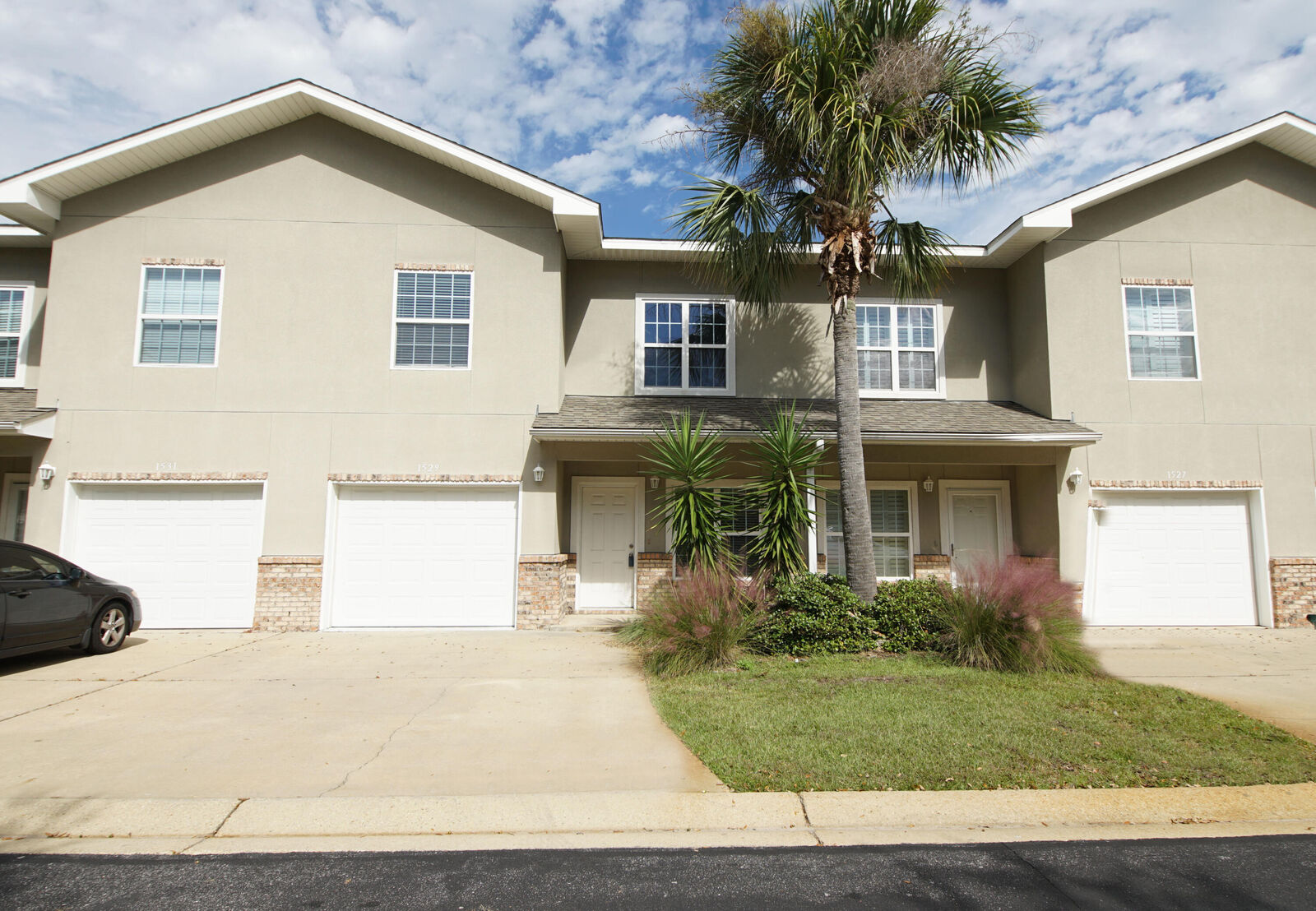Property Photo: 1529 Bentley Circle FL 32547