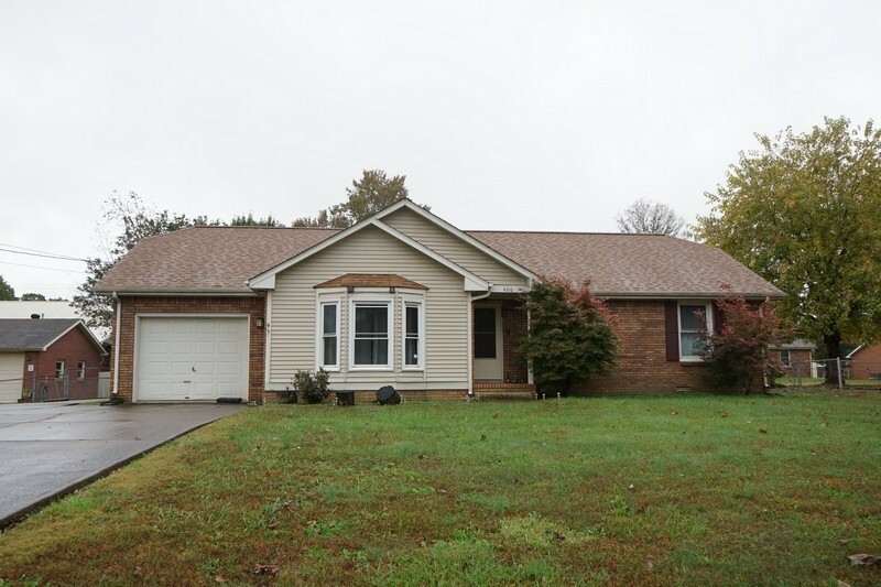 Property Photo:  406 Manorstone Ln  TN 37042 