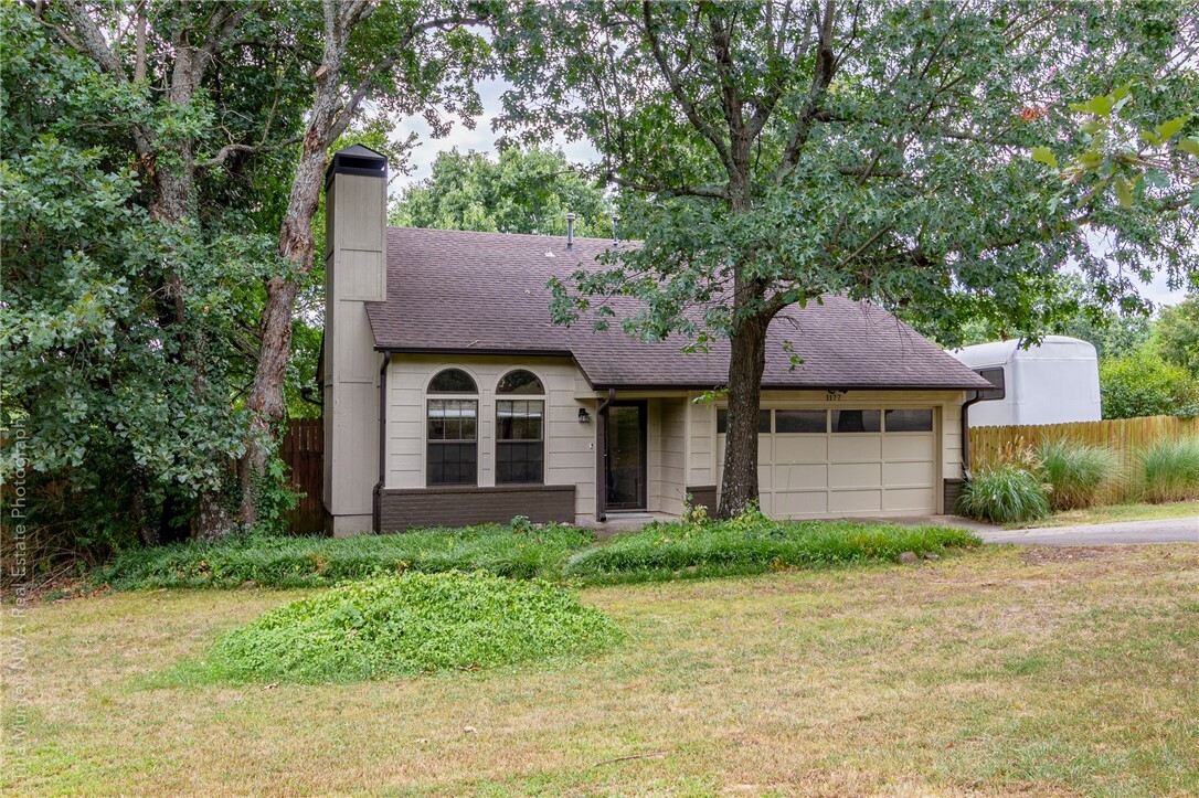 Property Photo:  1177 Township Street  AR 72703 