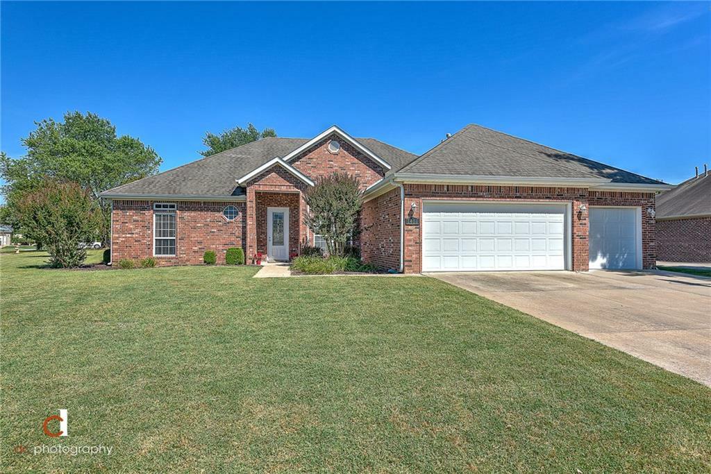 1406 St Andrews Circle  Fayetteville AR 72701 photo