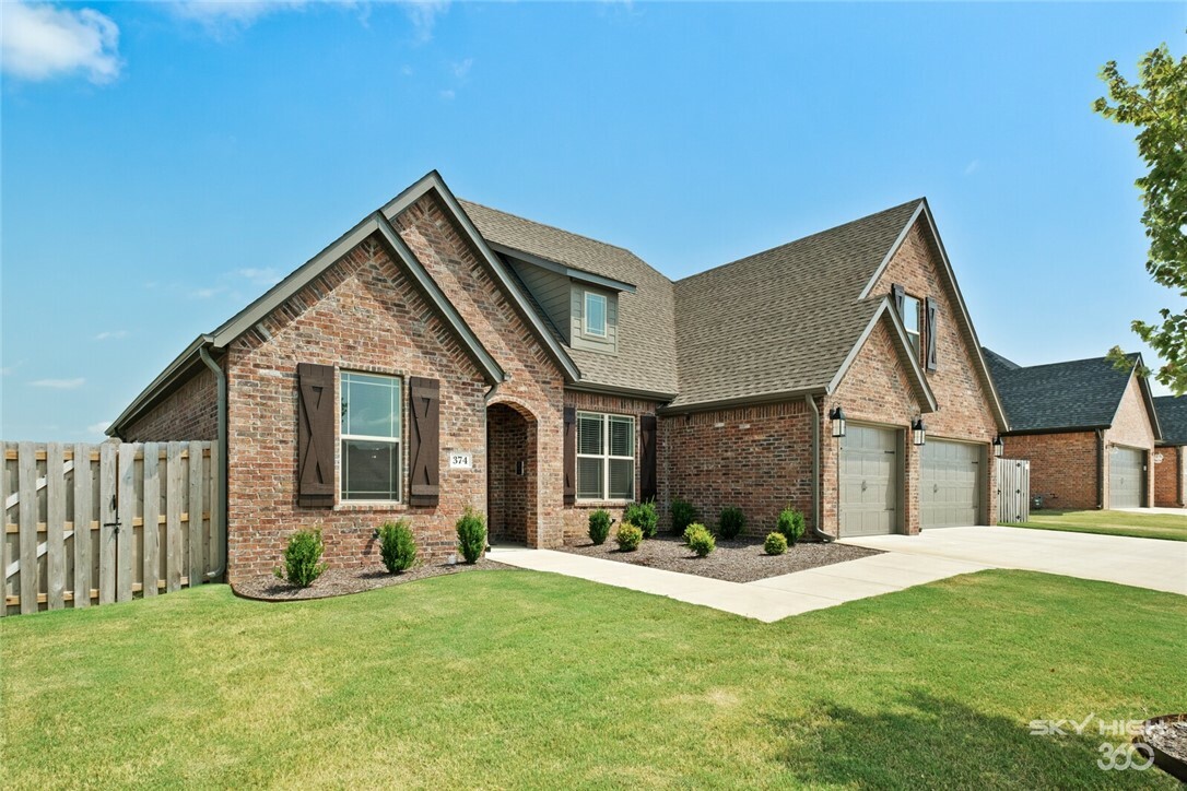 Property Photo: 374 Tartaglia Avenue AR 72762