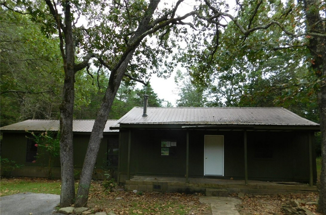 Property Photo:  1777 N Fox Hunter Road  AR 72701 