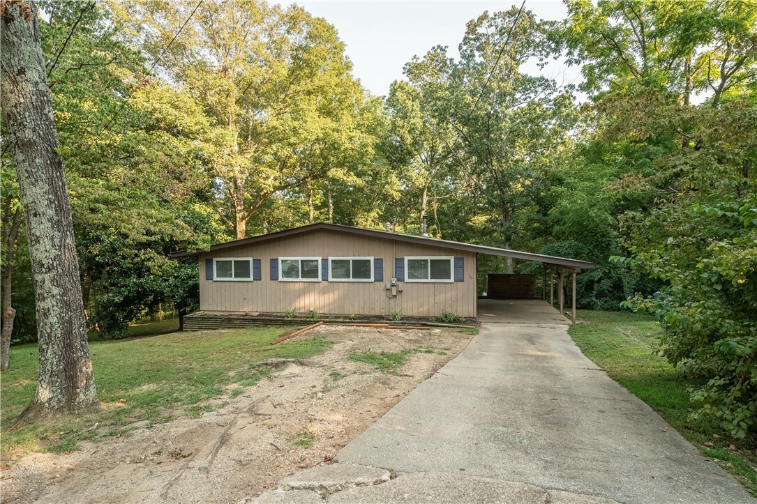 Property Photo:  16 Hartsfield Lane  AR 72715 