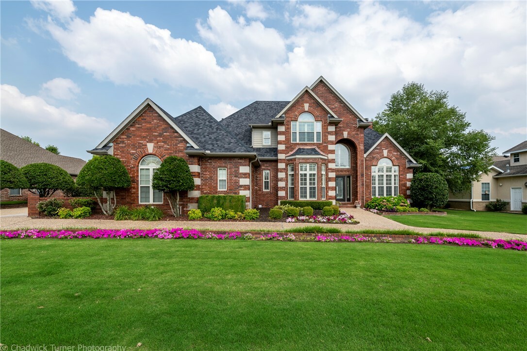 Property Photo:  15 S Windsor Drive  AR 72758 