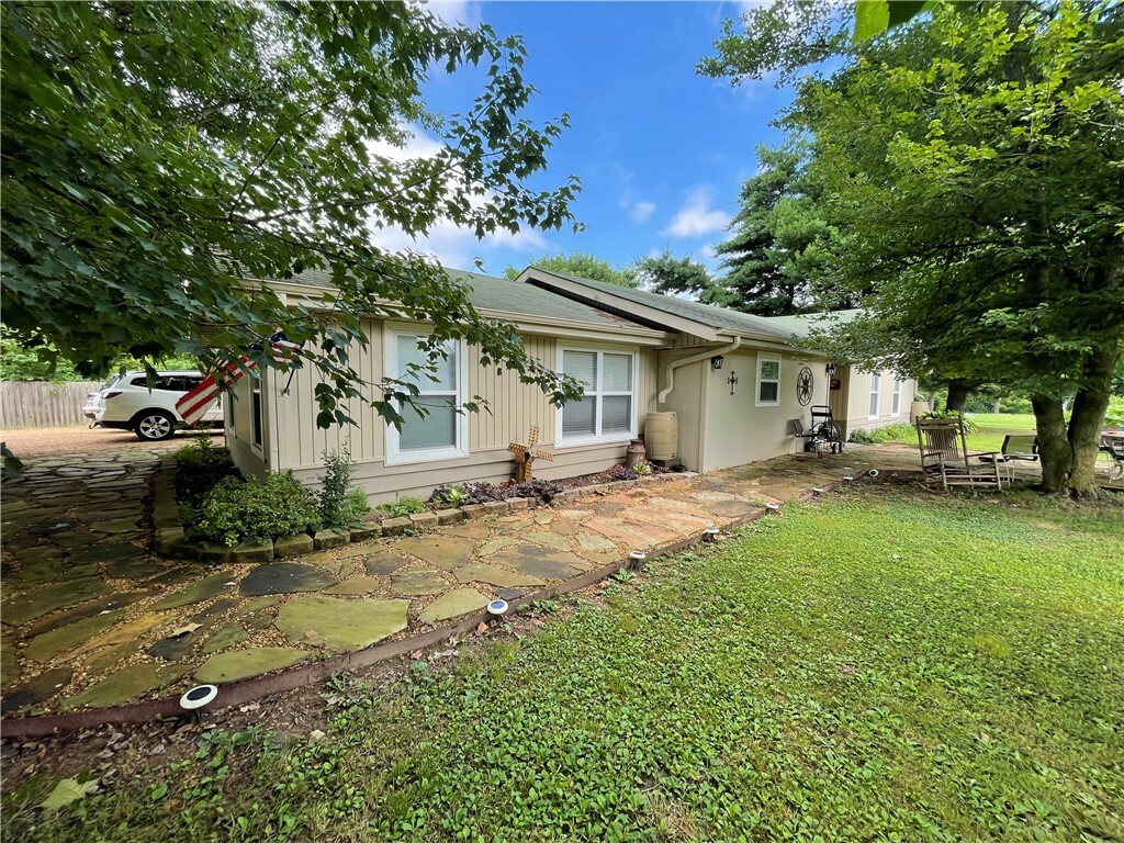 Property Photo:  10765 Peach Orchard Road  AR 72712 