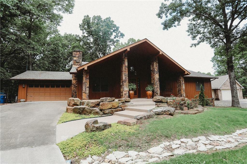 Property Photo:  3 Garland Lane  AR 72714 