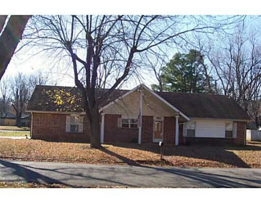 Property Photo: 402 Turtle Creek Drive AR 72756