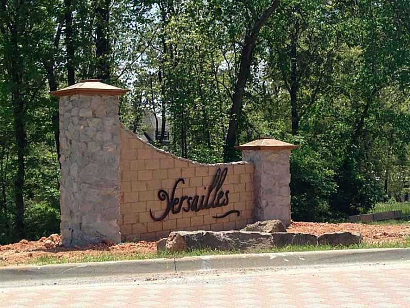 Property Photo: 1456 Le Chesnay Drive AR 72719