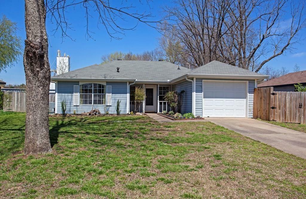 Property Photo:  1930 Dogwood Place  AR 72762 