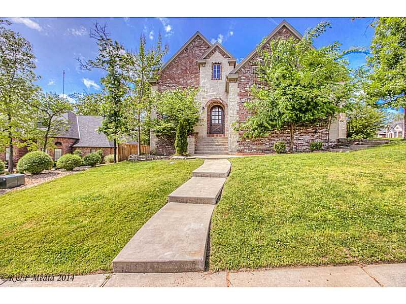 Property Photo: 1200 NE Bayleaf Court AR 72712