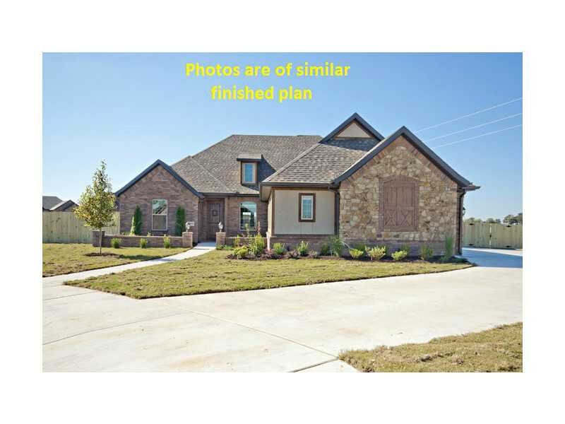 Property Photo: 3208 SW Mahogany Avenue AR 72712