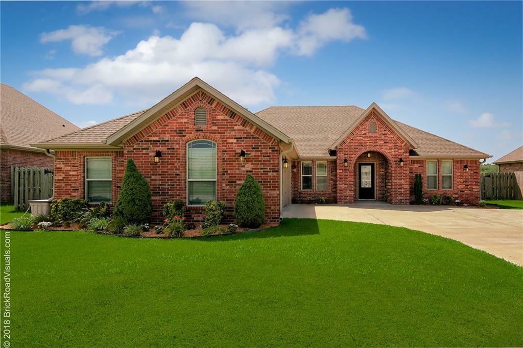 Property Photo:  2863 W Topaz Drive  AR 72704 