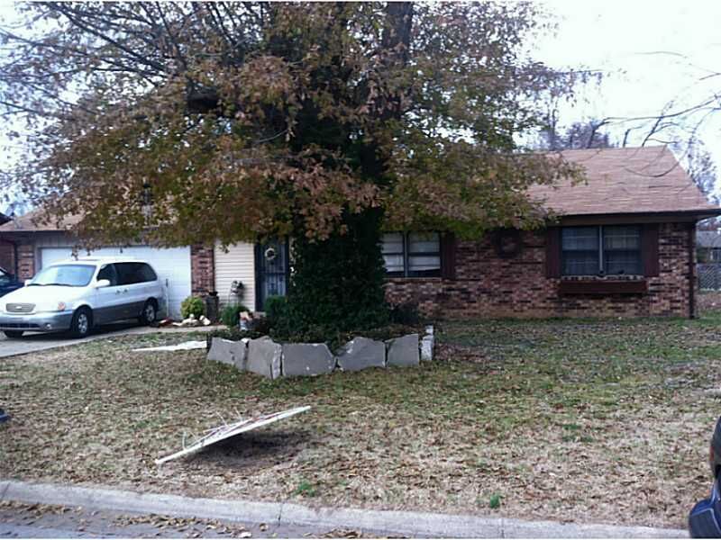 Property Photo:  2014 Patti Avenue  AR 72762 