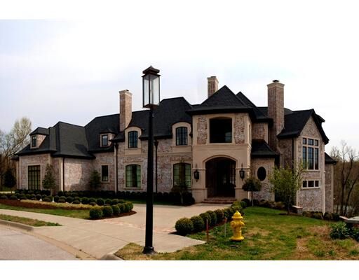 Property Photo:  5675 Clermont Circle  AR 72704 
