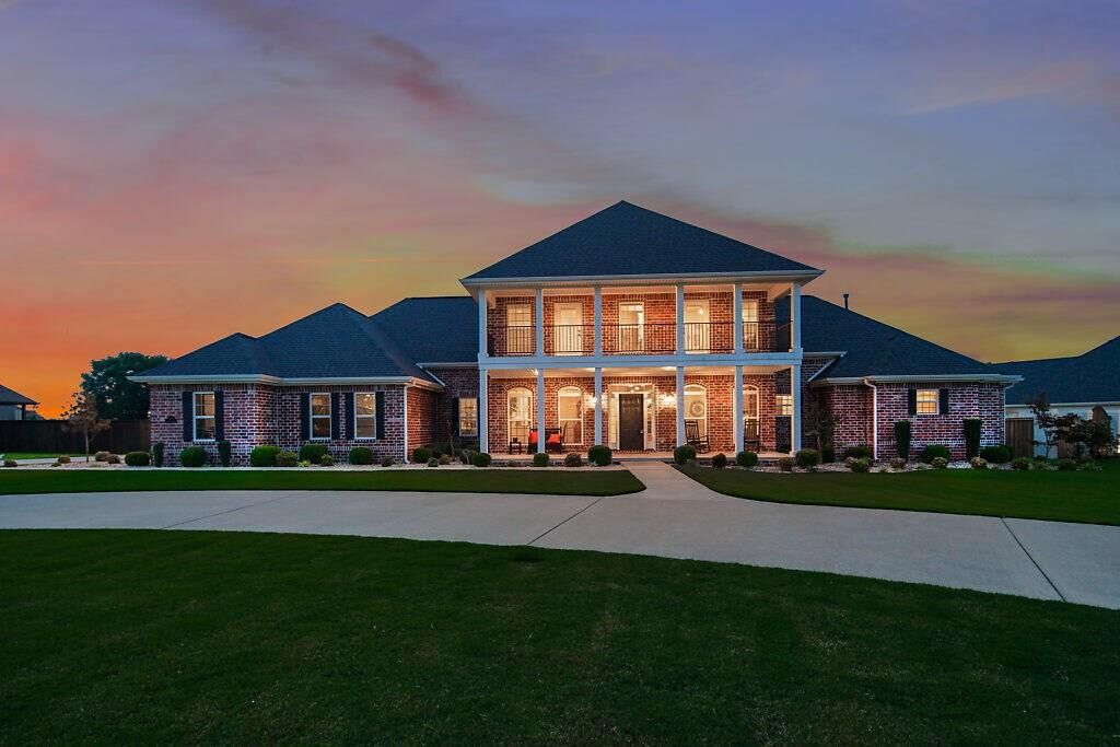 Property Photo: 1701 Park Ridge Way AR 72718