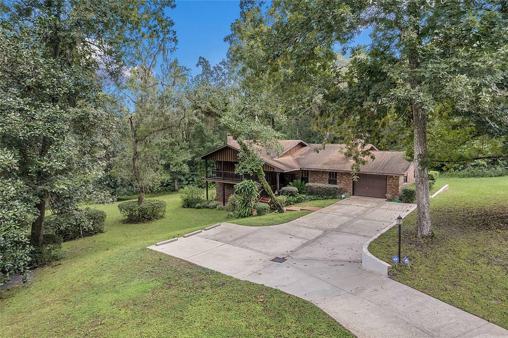Property Photo: 34820 Thrill Hill Road FL 32736