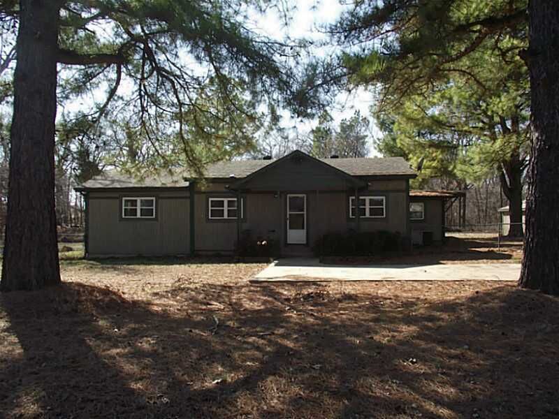 Property Photo:  11733 Cemetery Road  AR 72756 