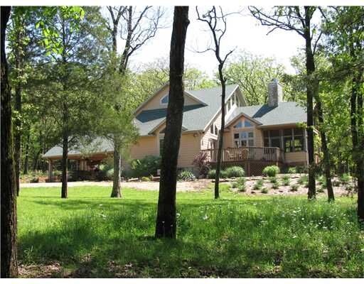 Property Photo: 11678 Colcleasure Road AR 72701