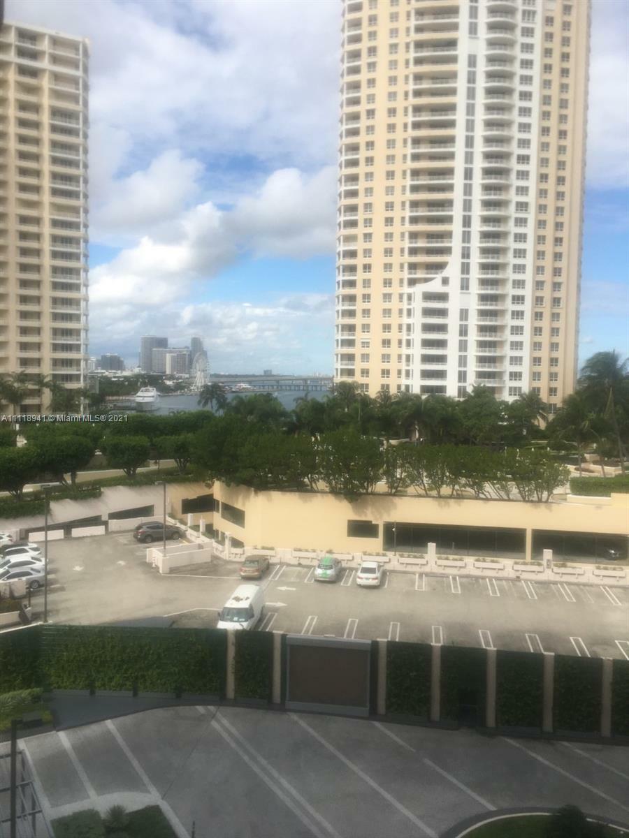 Property Photo:  540 Brickell Key Dr 904  FL 33131 