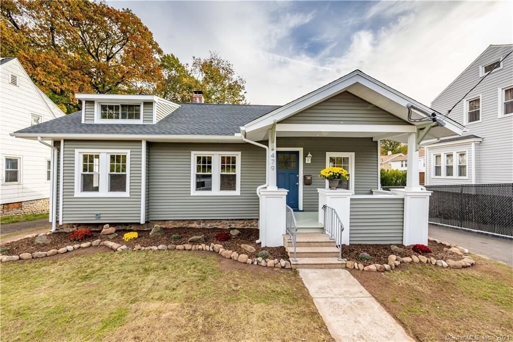 Property Photo: 479 Commonwealth Avenue CT 06053