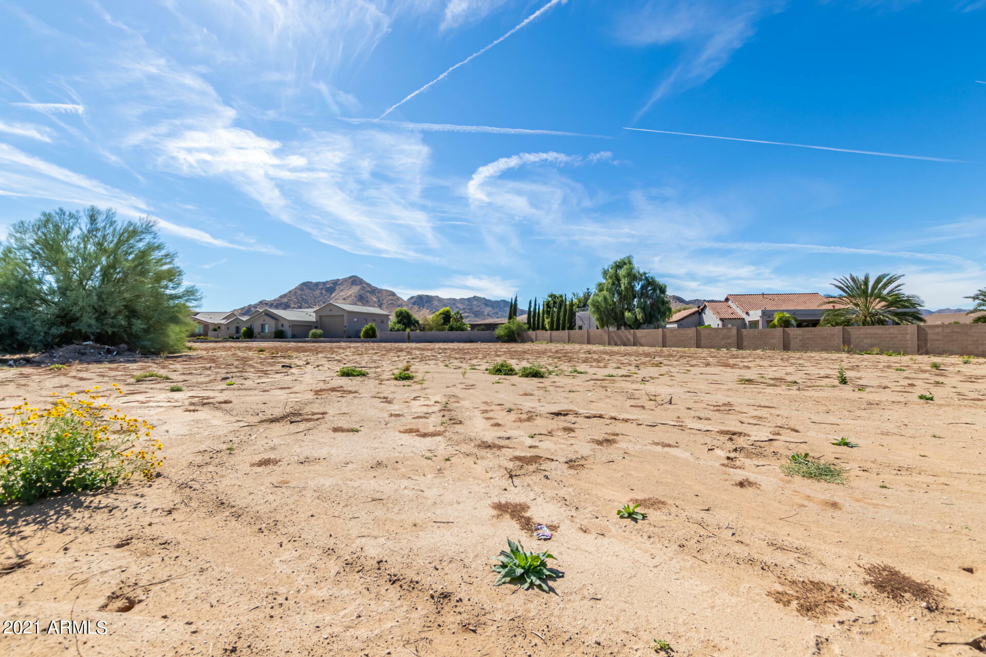 Property Photo:  5530 W Encanto Paseo Road  AZ 85142 