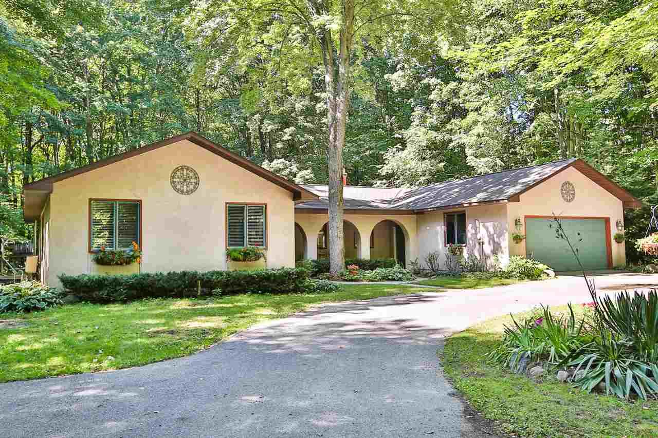 Property Photo: 453 Arcadia MI 49740