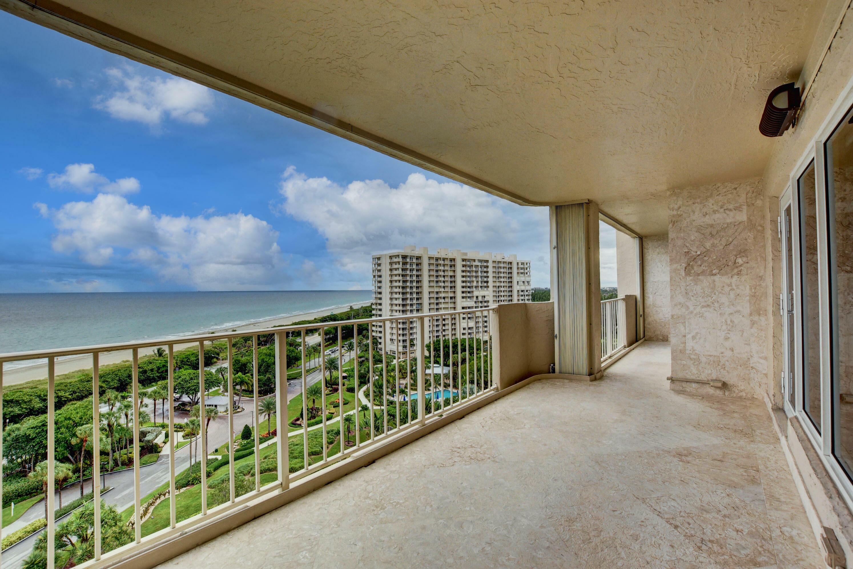 Property Photo:  4301 N Ocean Blvd Boulevard 1207  FL 33431 