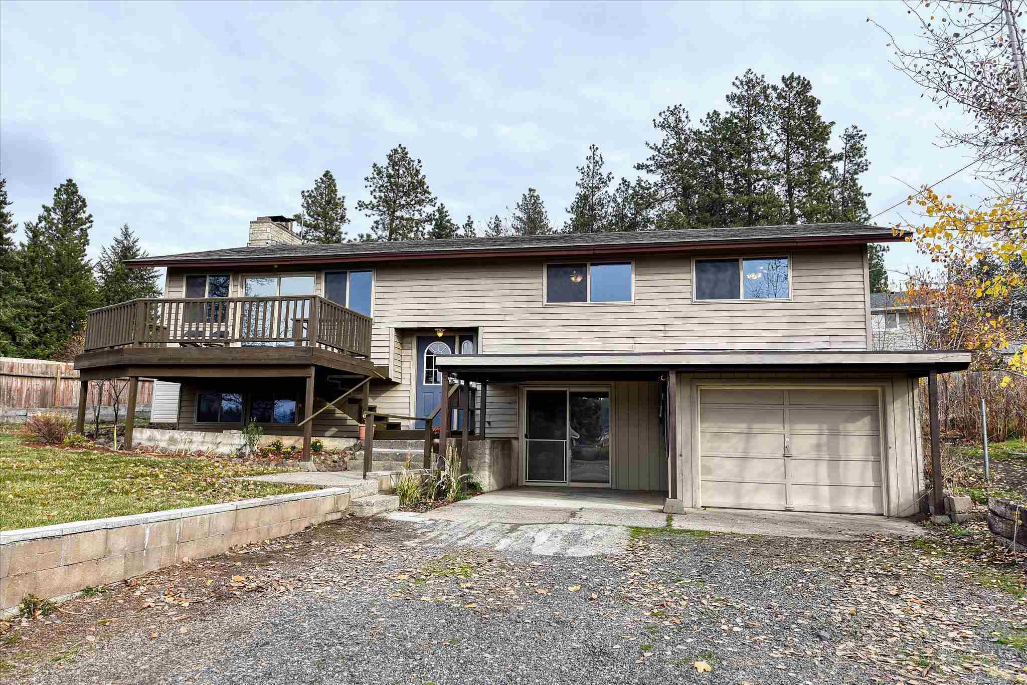 Property Photo:  11015 S Sunnyslope Rd  WA 99022 