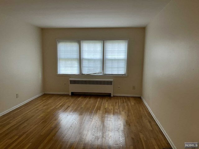 Property Photo:  171-183 Fort Lee Road 171-1B  NJ 07666 