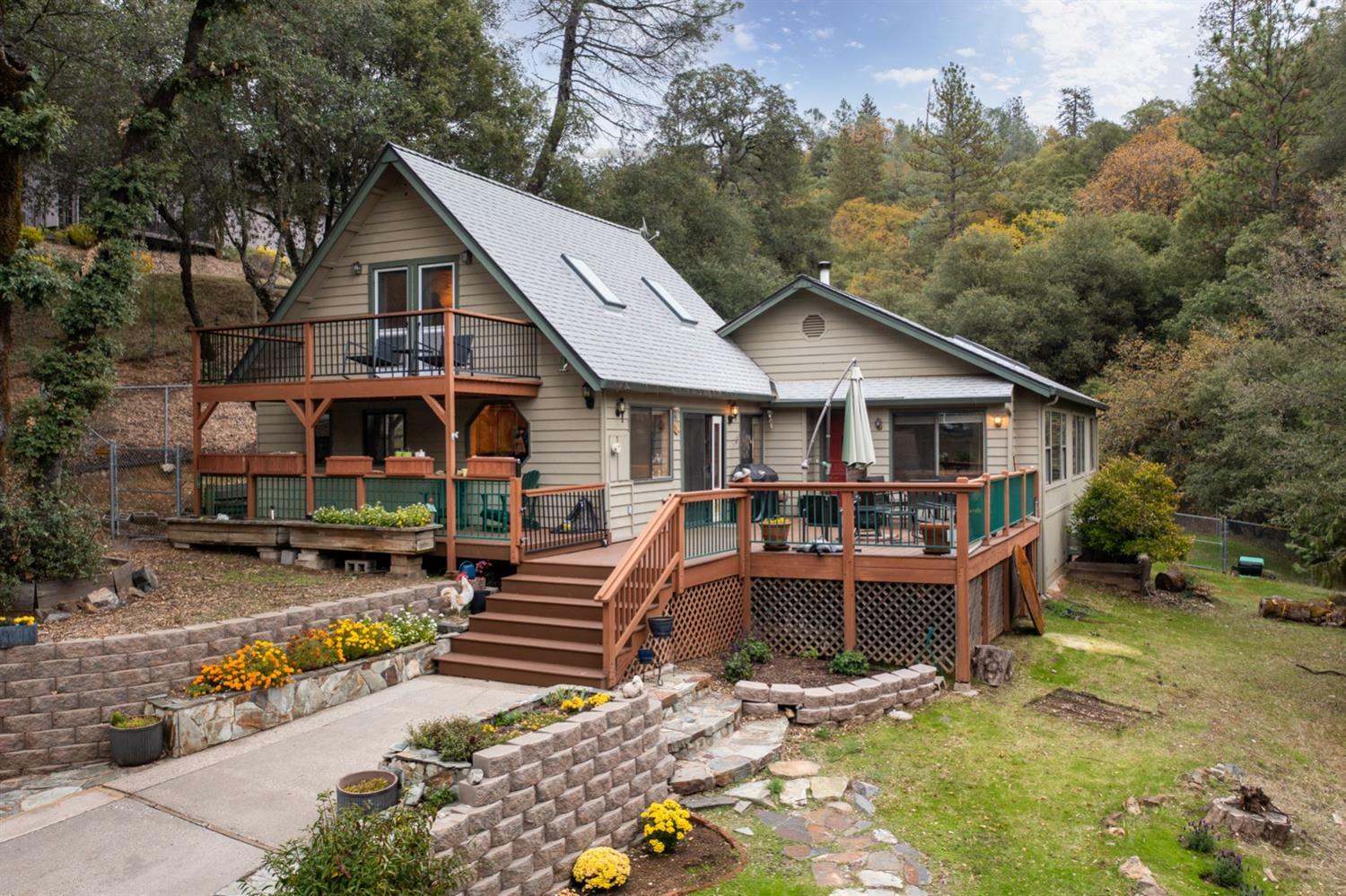 Property Photo: 16509 Sandra Court CA 95949