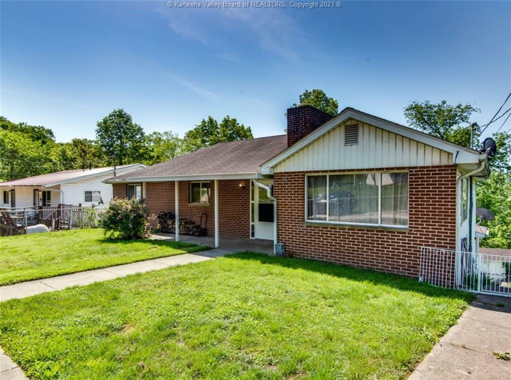 Property Photo: 20 Bailes Drive WV 25143