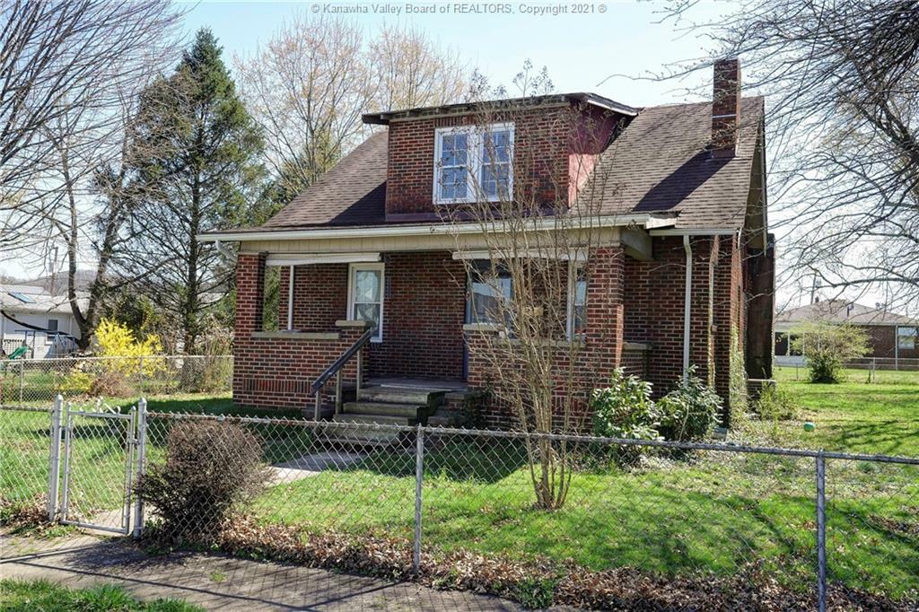 Property Photo: 318 18th Street WV 25064