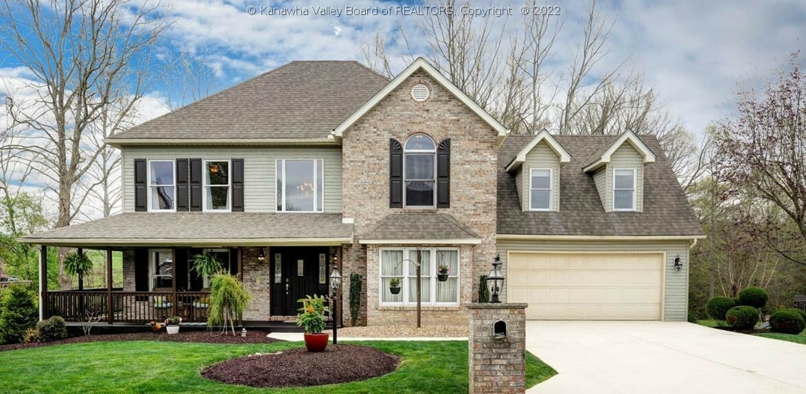Property Photo: 3 Greenbrier Avenue WV 25526