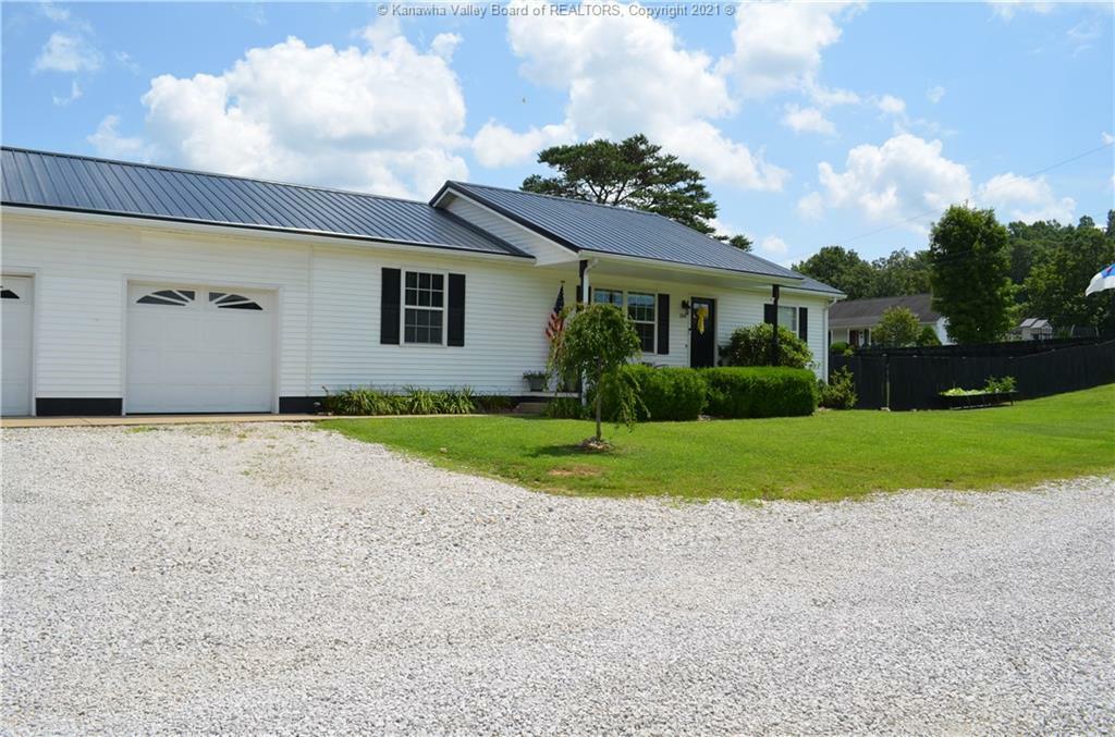 Property Photo: 156 Graystone Road WV 25271