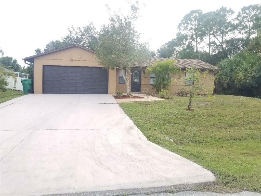 Property Photo:  21279 Gaylord Avenue  FL 33954 