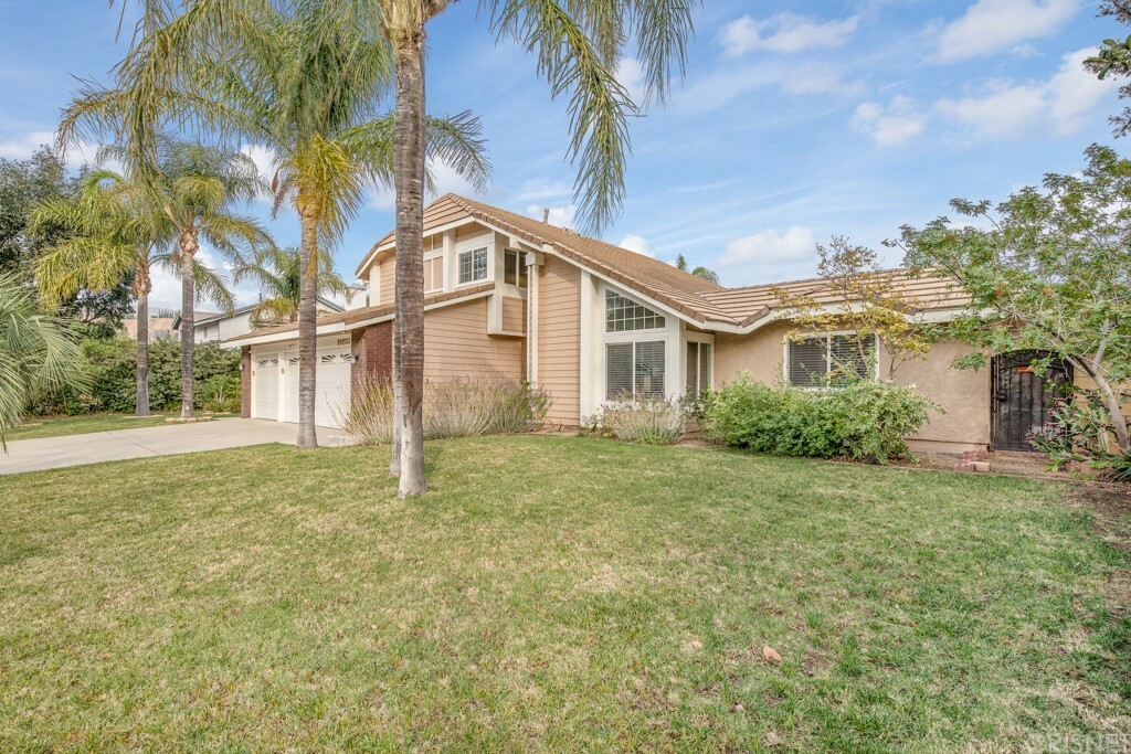 Property Photo:  19250 Woodmont Drive  CA 91326 