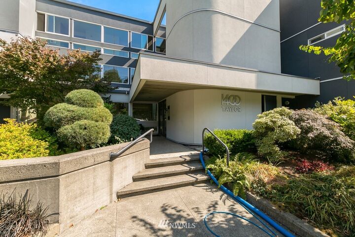 1400 Taylor Avenue N 103  Seattle WA 98109 photo