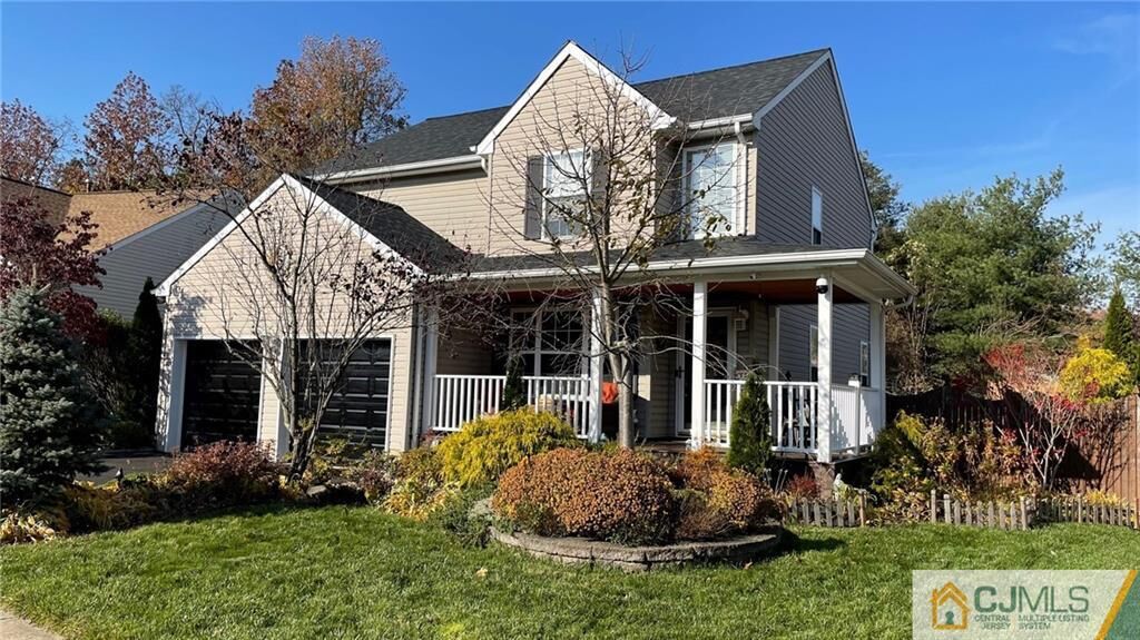 Property Photo: 4 Sutton Place NJ 08828