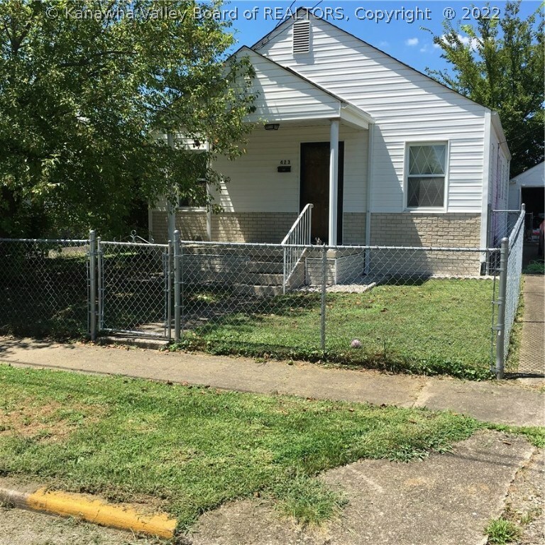 Property Photo: 423 21st Street WV 25064
