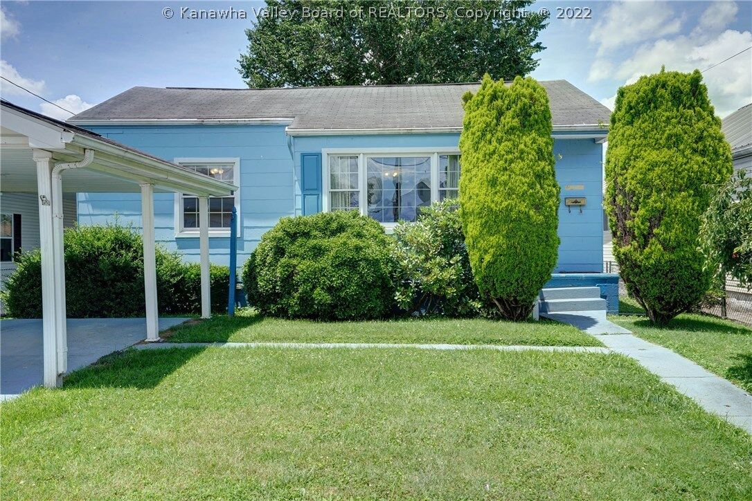 Property Photo: 411 23rd Street WV 25064