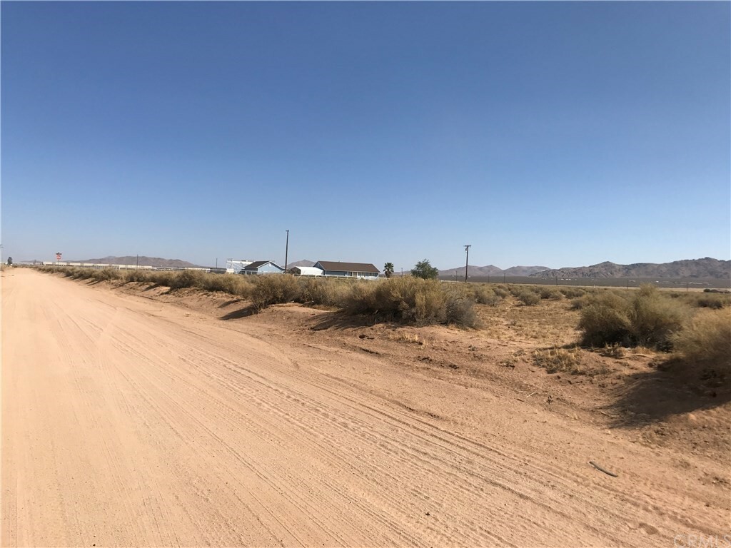 Property Photo: 0 Dakota CA 92307