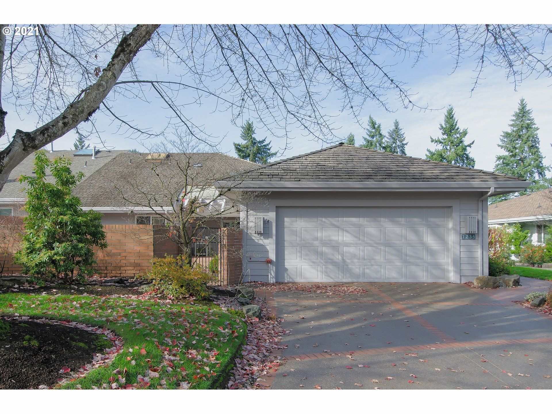 7235 SW Lake Bluff Ct  Wilsonville OR 97070 photo