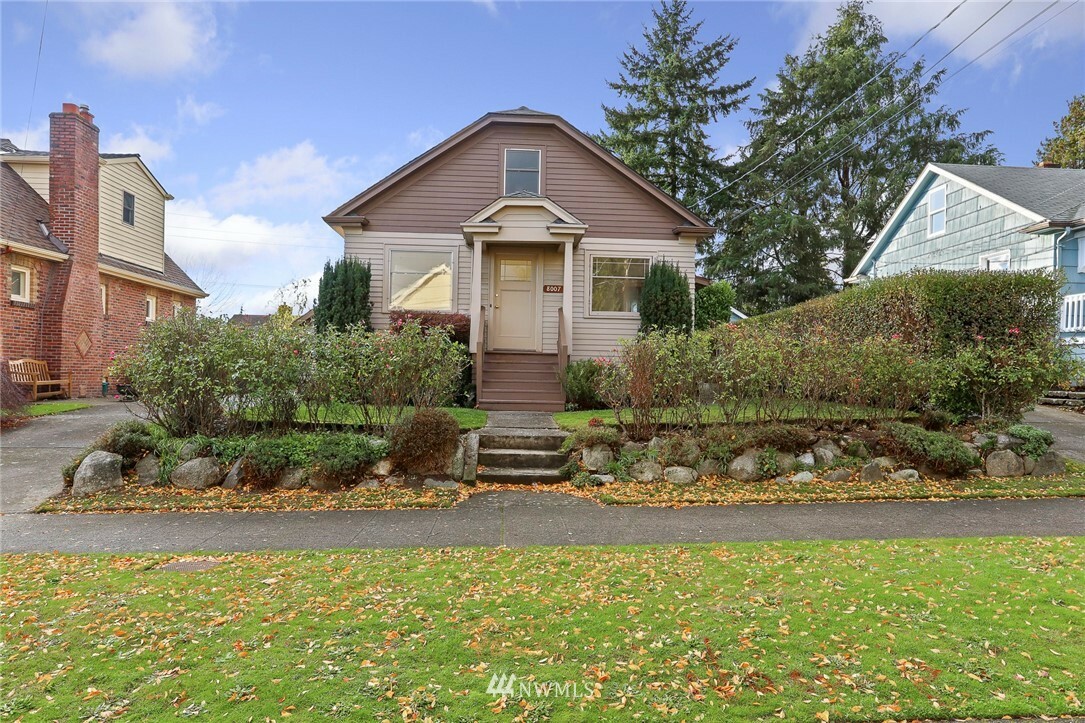 Property Photo: 8007 10th Avenue NW WA 98117