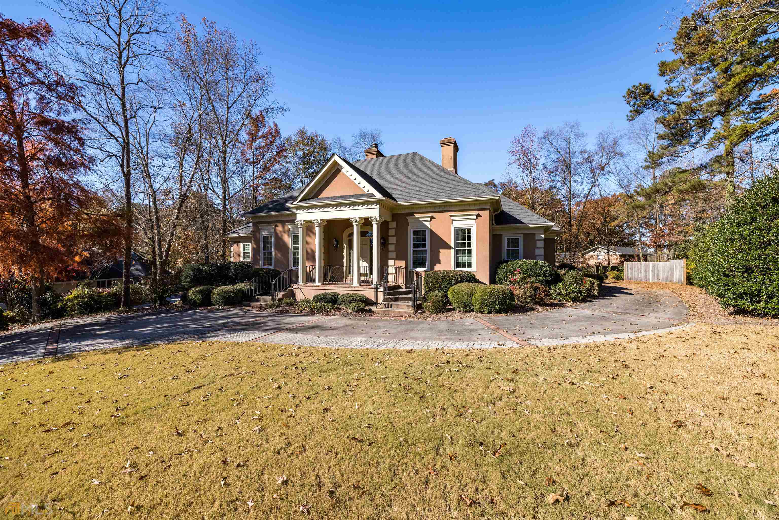 Property Photo: 18 Westover Drive GA 30165